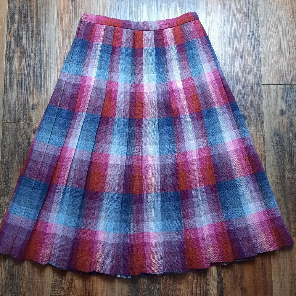 Joseph Picone 100% wool vintage accordion pleated skirt 10